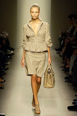 Look 3